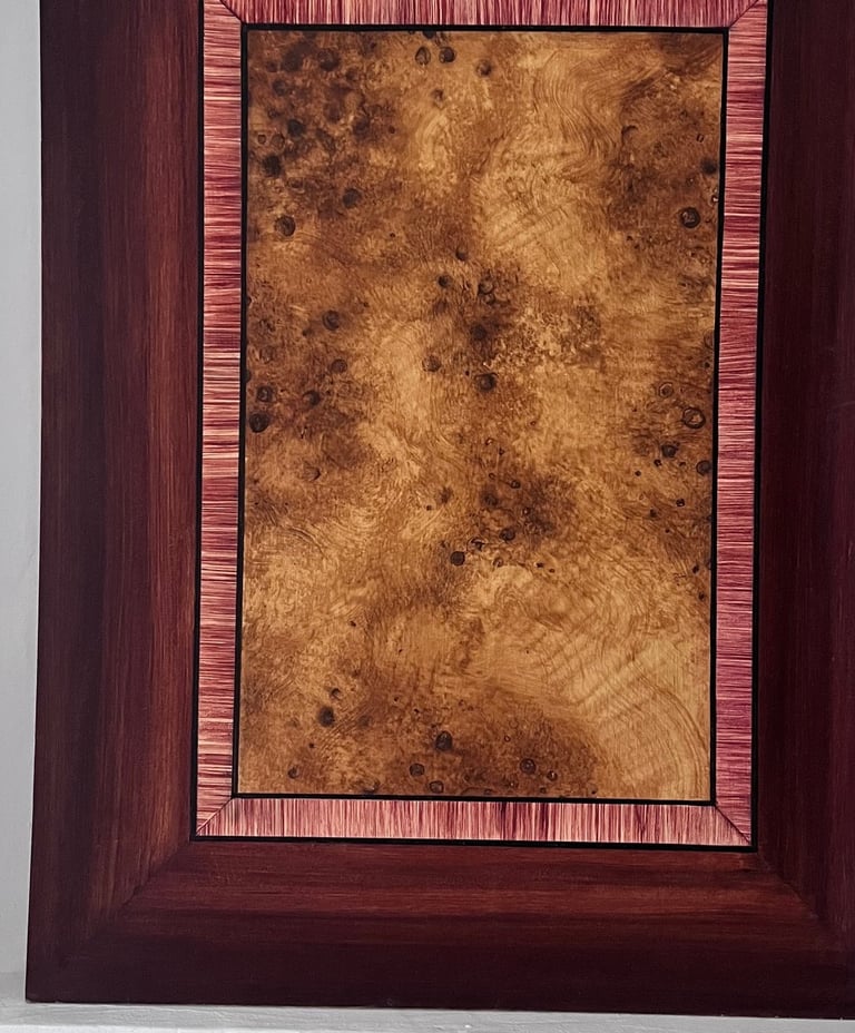 Acajou, loupe d'orme - peinture à l'huile
