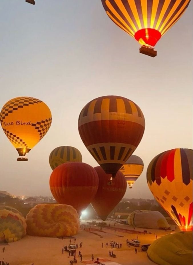 Passeio de balão Marrakech, vista aérea cidade Marrocos, turismo exclusivo para brasileiros.
