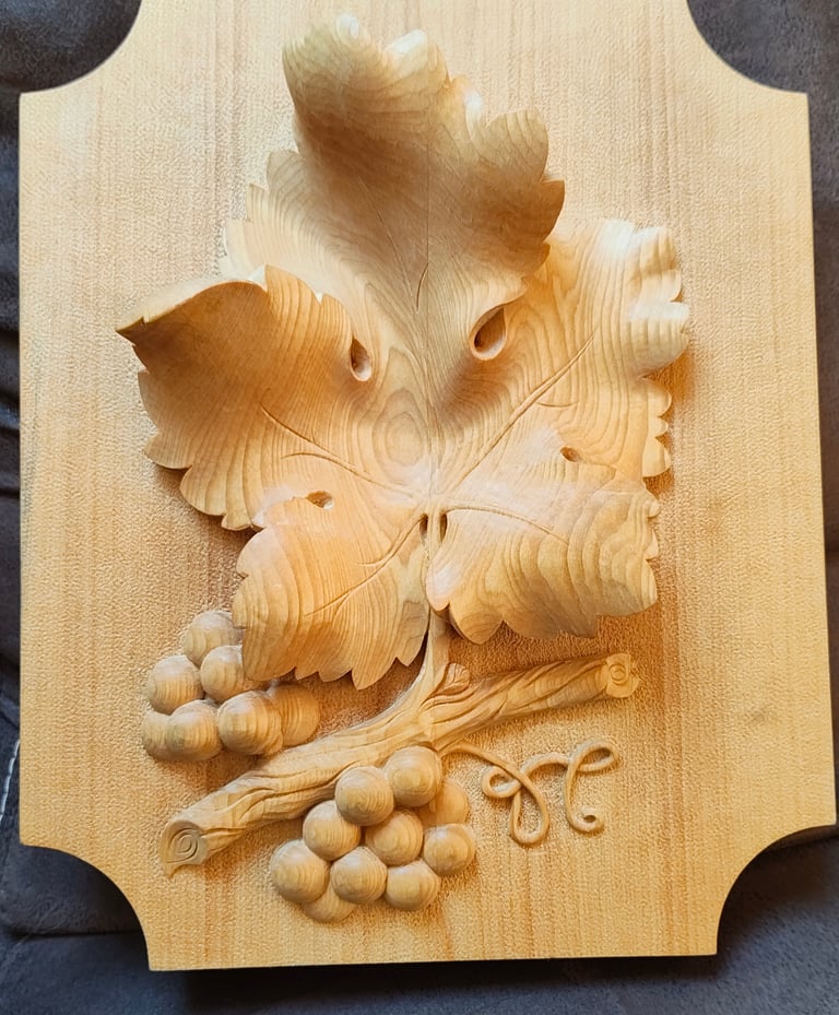 sculpture feuille de vigne Aubin Thiriat