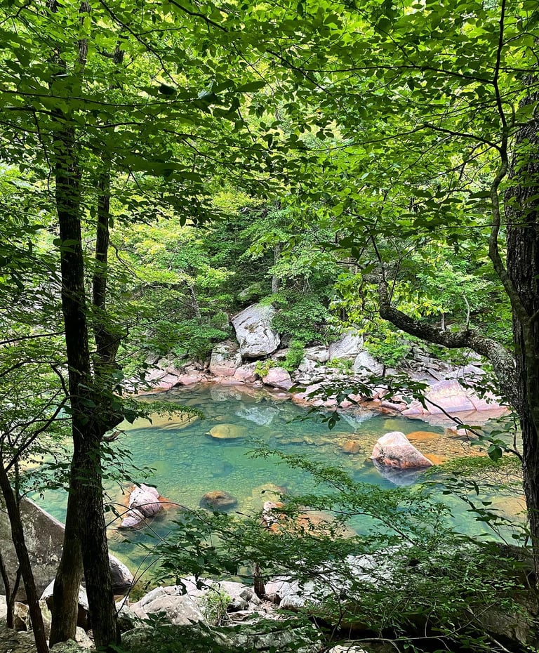 Healthy outdoor activities in Chattanooga include hiking at the Blue Holes