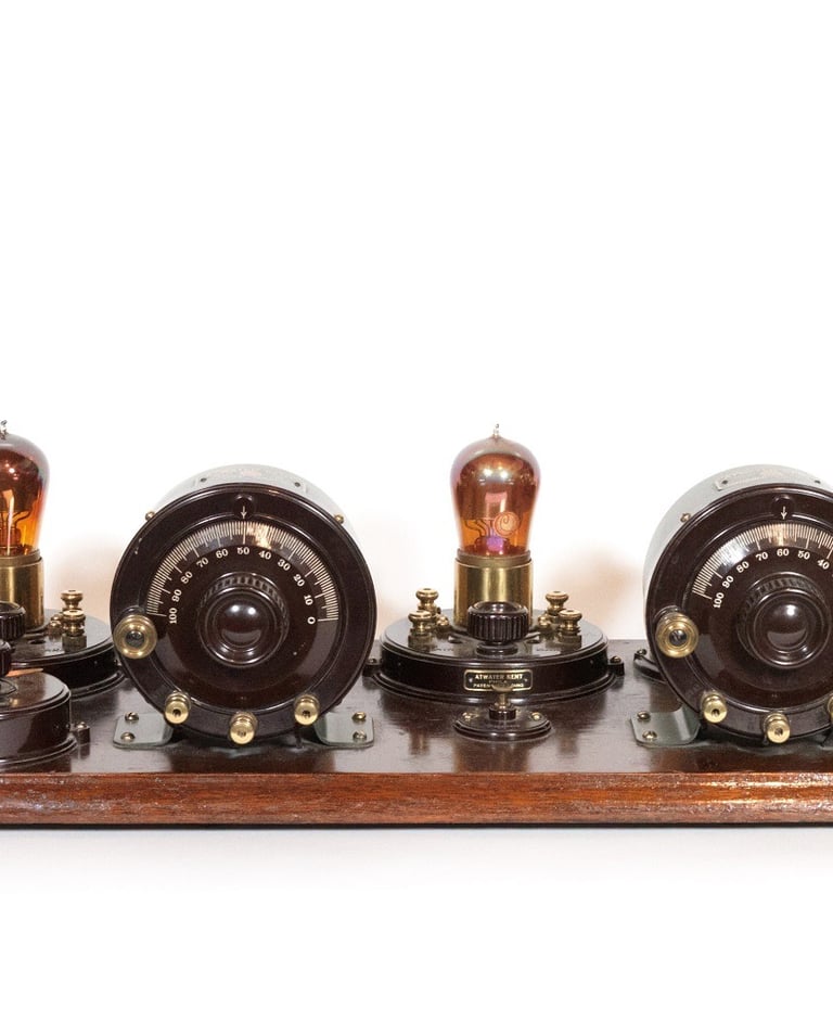 Mode-10-4340-Radiodyne-Front