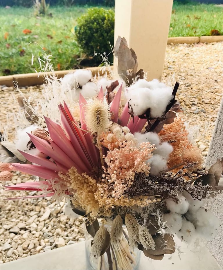 Bouquet de fleurs de coton en extérieur
