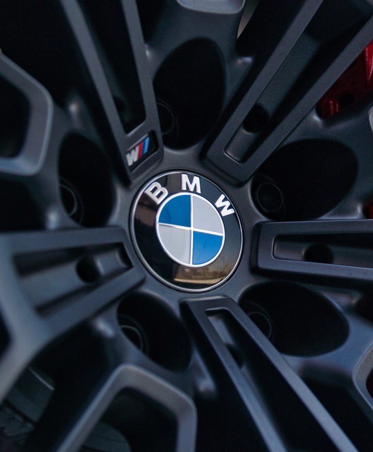 BMW YENİ ARACININ LANSMAN DUYURUSUYLA TARİH YAZIYOR