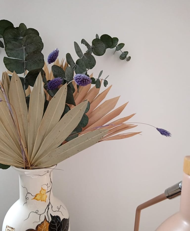 Madreselva Tattoo Studio Madrid flower details