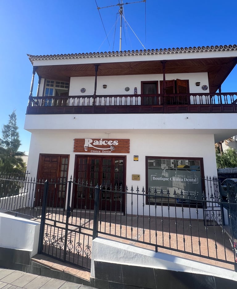 dental clinic tenerife raices