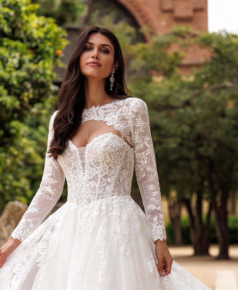 robe de mariée en dentelle collection 2026 Essonne 
