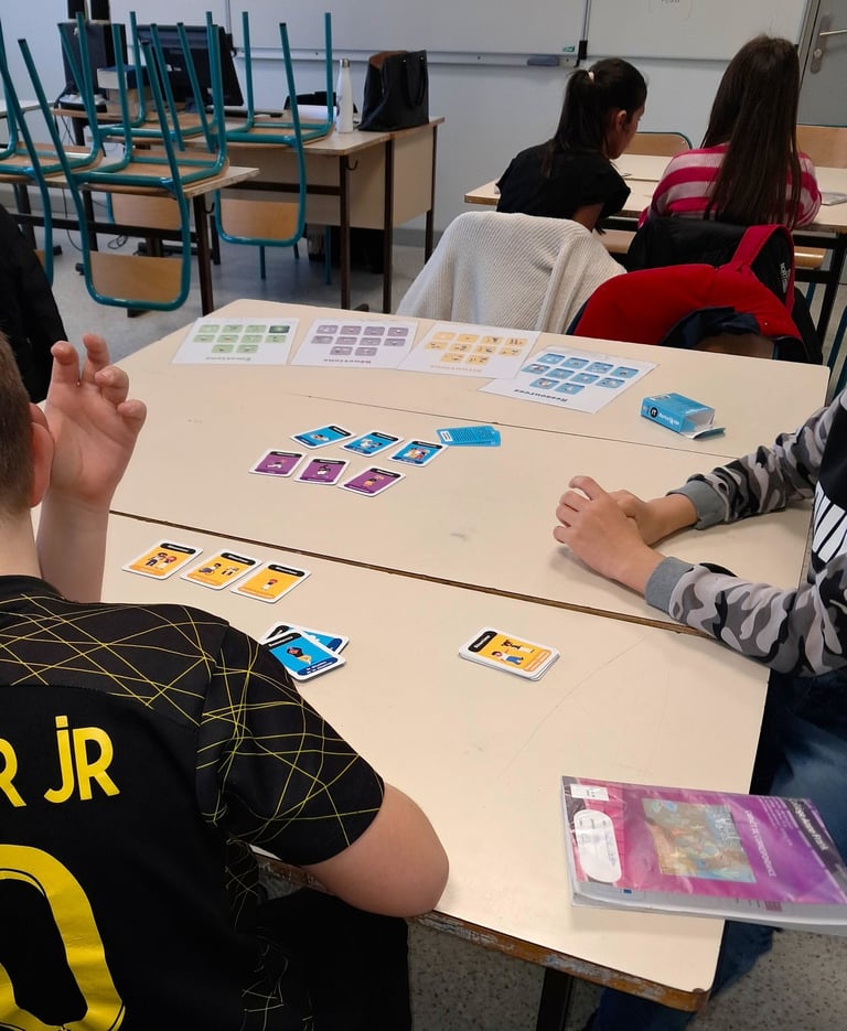 jouer à HarcelKido en primaire et au collège