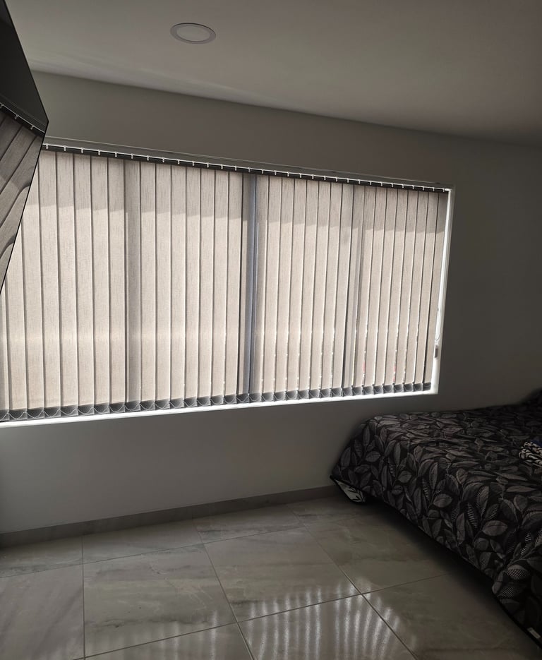 persianas verticales