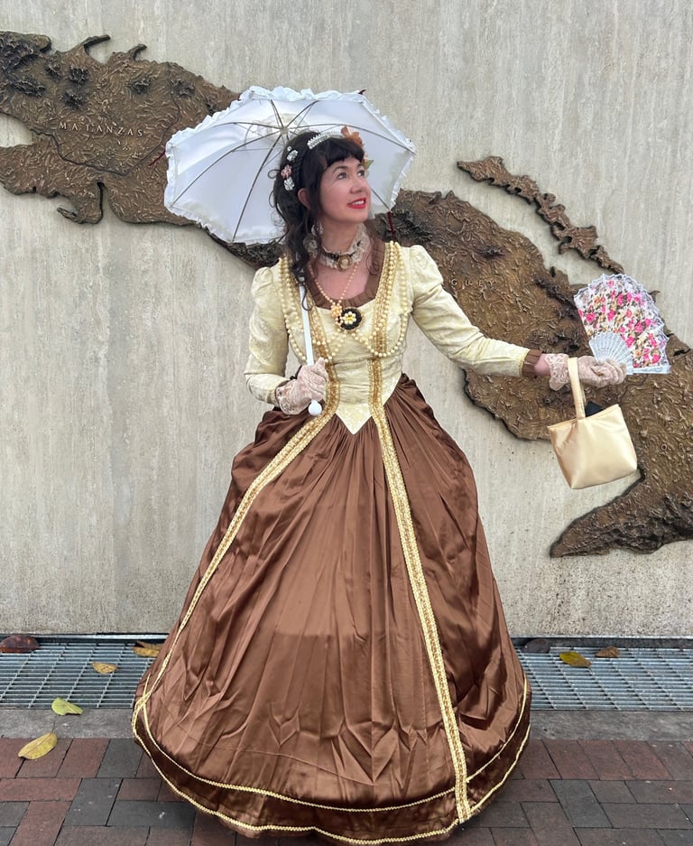 La Dra Glenda Mujer Esperanza, Directra del Instituto Folklorico Cubano Americano Ritmo Danzon