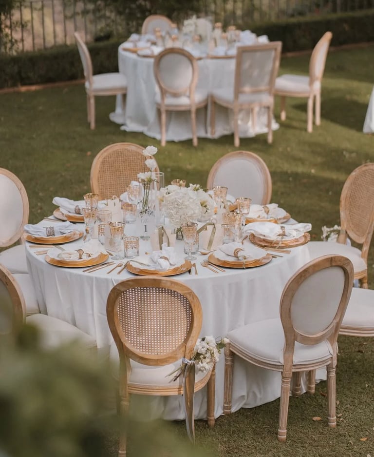 Outdoor round dining table set for garden reception