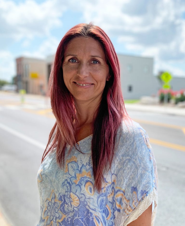 Headshot of Mandy Buettgen-Quinn