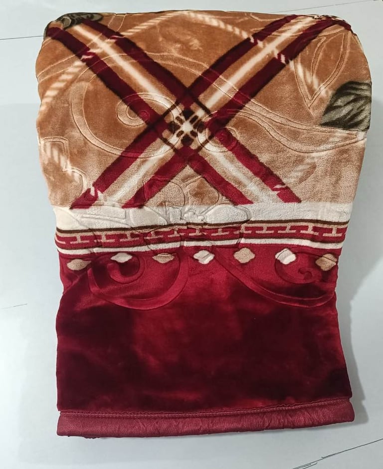 Wholesale bulk mink blankets in single and double bed sizes supplied by Rgl Textile Corp Jaipur