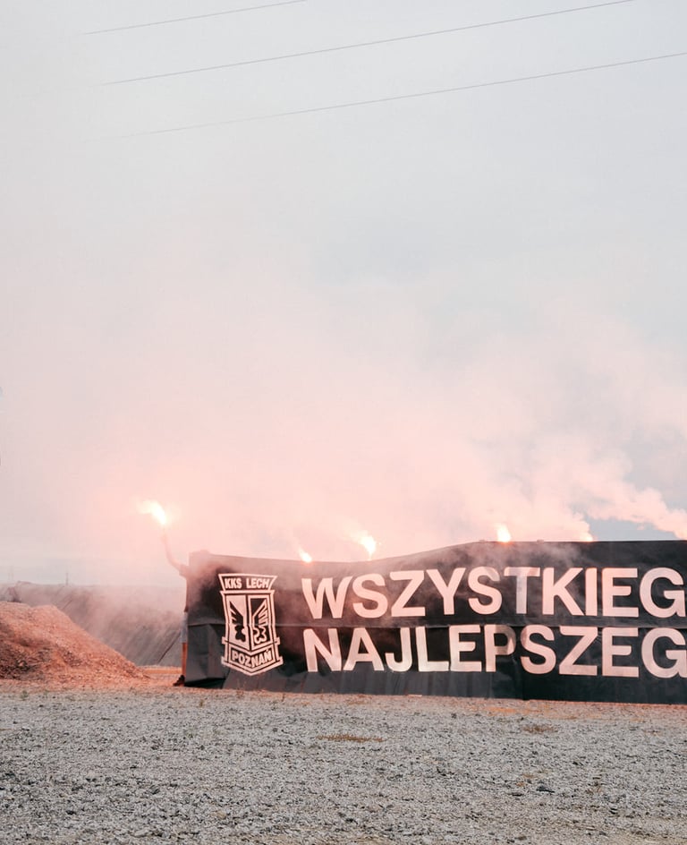 baner ślubny napis wszystkiego najlepszego brama weselna kibice lecha poznań
