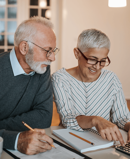 mature couple enjoys learning from FERS Consulting
