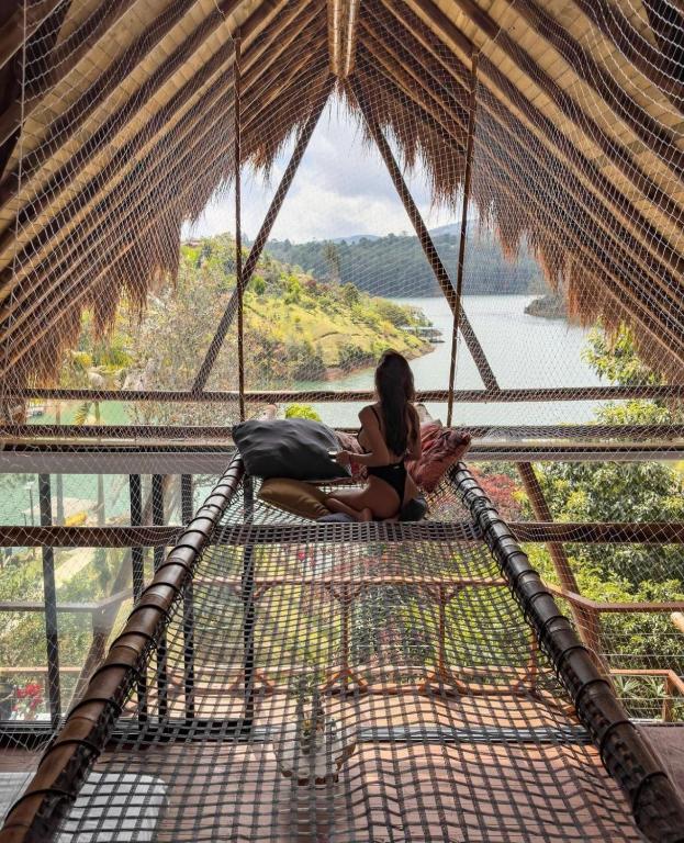 Hotel Guatape Ibuku chalets