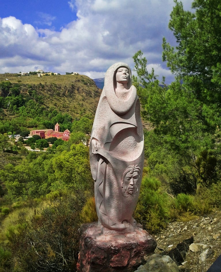 Around a hill near the sanctuary is arranged a Way of the Cross of 14 sculptural groups sculpted by 