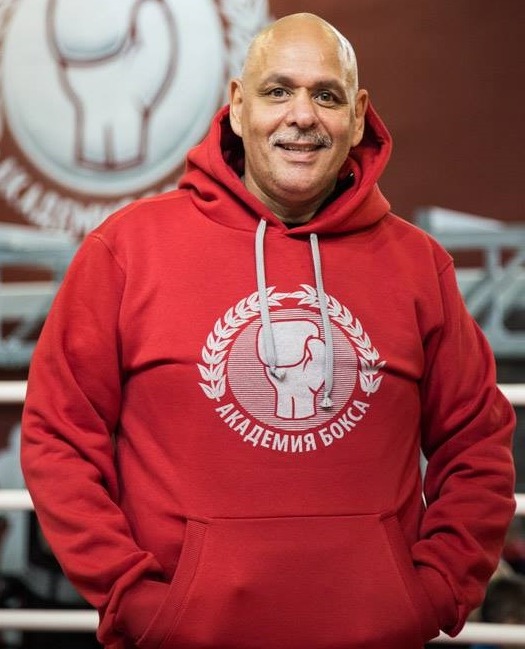 El Chicano Rudy Hernandez Genaro Hernandez brother cutman cornerman LA boxing gym Main Street gym