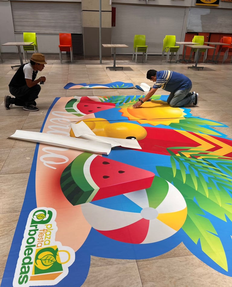 instalación de floor graphic con vinil de gran formato