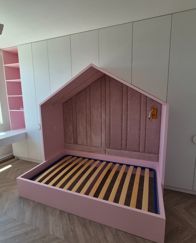 детска стая с легло къща и мебели по поръчка – реализиран проект BrosMebel