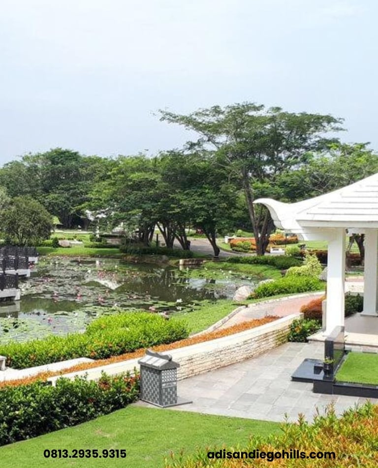 San diego hills memorial park area makam dekat danau begitu tenang dan damai dalam keabadian