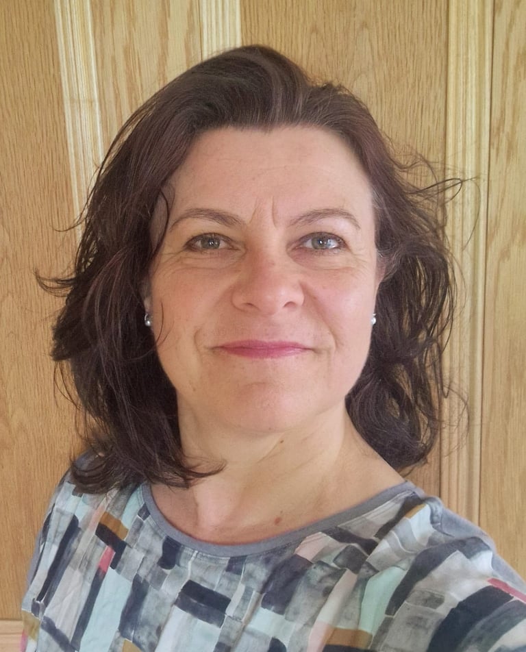 Sophie Darras, London Blue Badge tourist guide, bilingual English - French