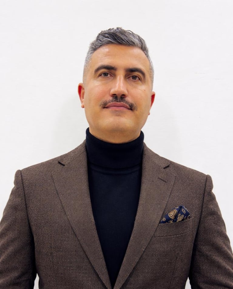 مالك الشبك – شريك إداري ومدير أعمال في دولة الإمارات العربية المتحدة