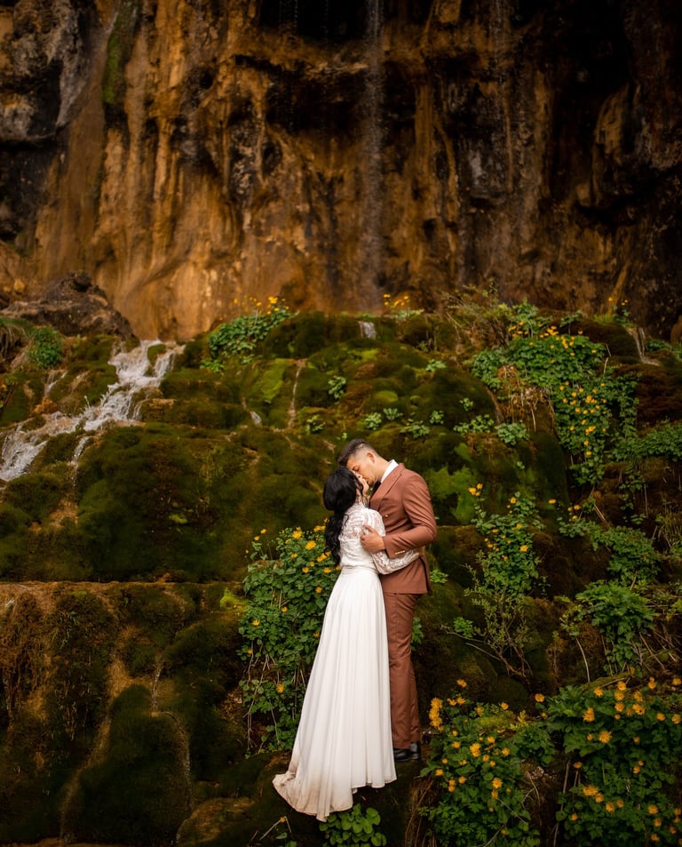 Fotograf nuntă Oradea, Onaca Studio – Ședință foto spectaculoasă la Cascada Pișoaia din județul Alba