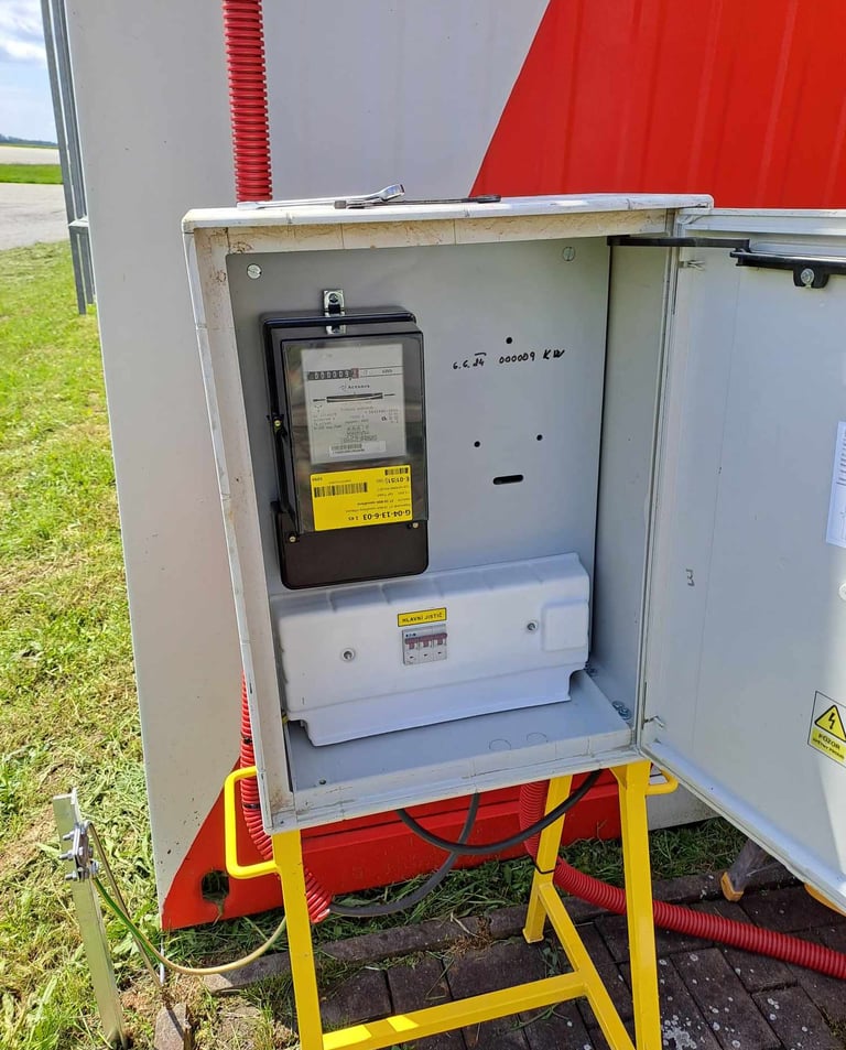 venkovní montáž elektroinstalace