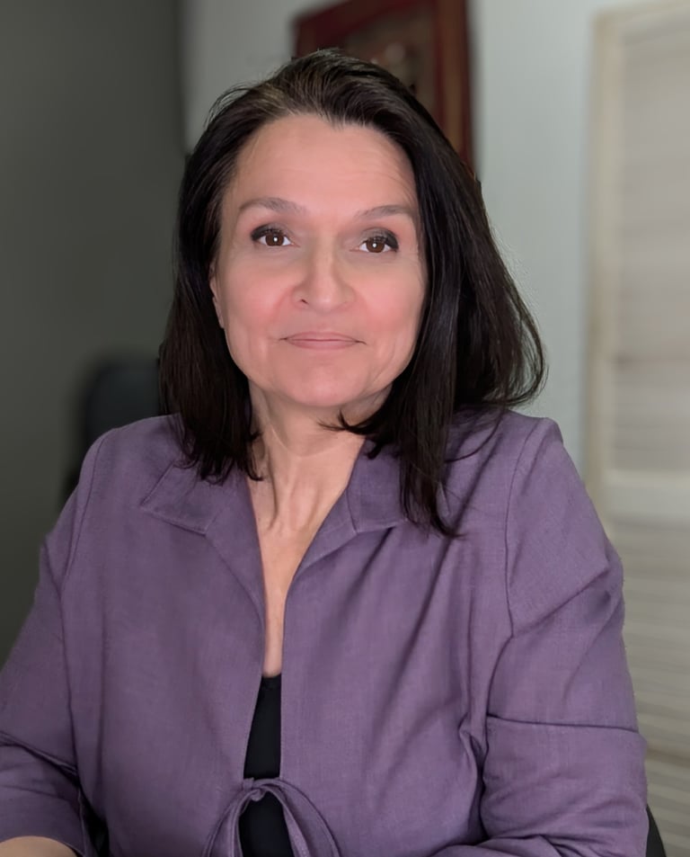 Sylvie Morier hypnothérapeute à son cabinet à Arles