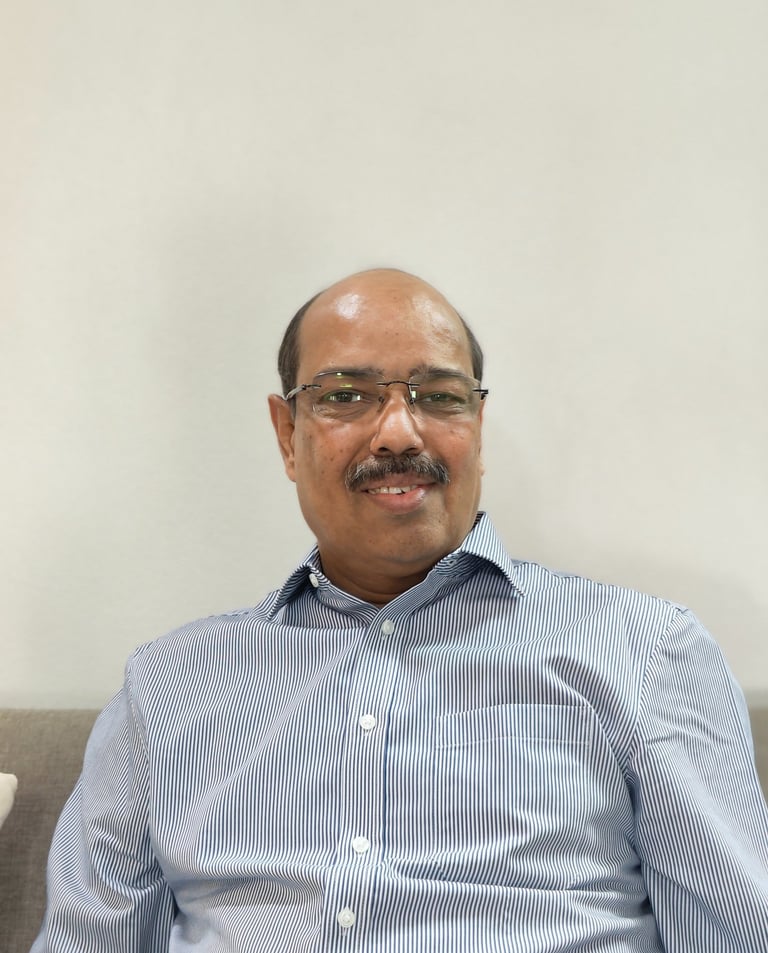 founder manoj kejriwal