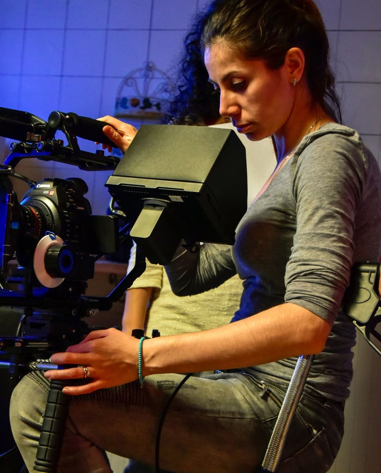 Martha H Calderon Cameraman Operatrice Macchina