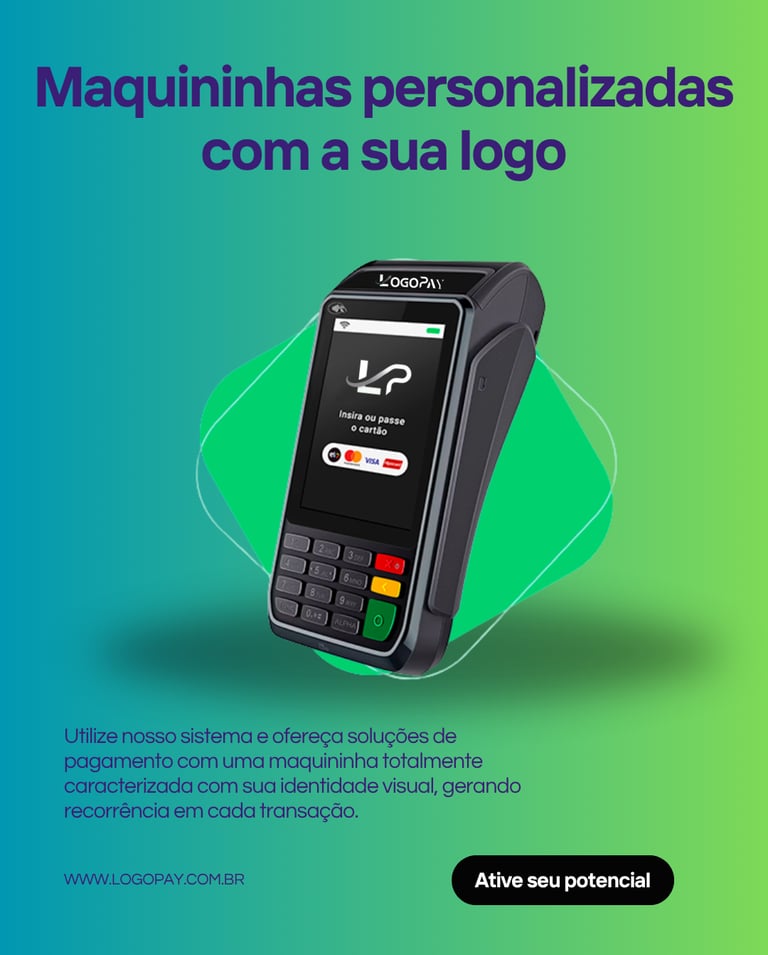 Maquininha de cartão preta personalizada com logo sobre fundo verde para soluções de pagamento.