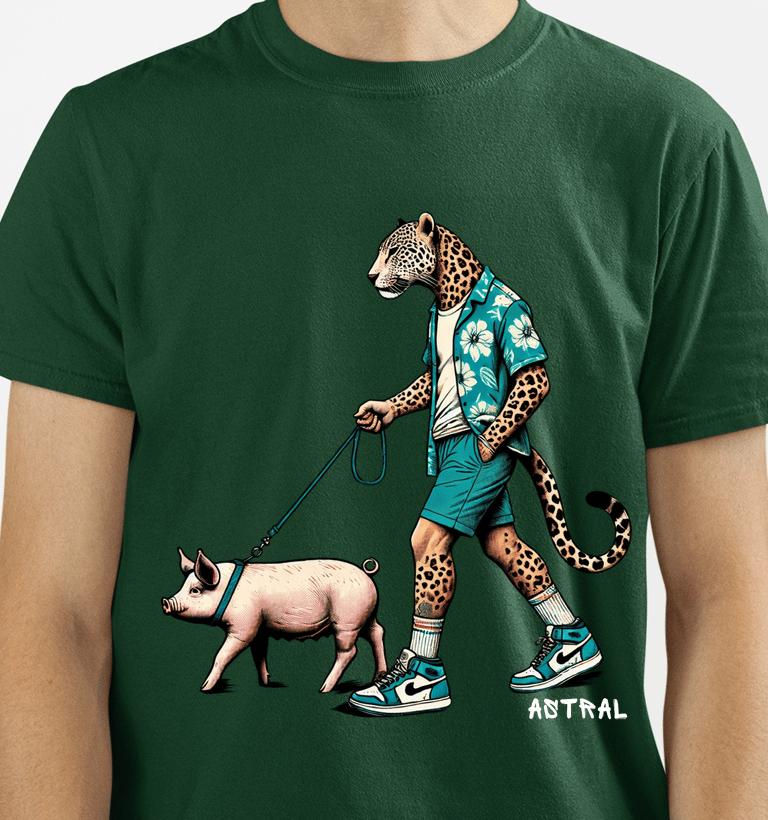 Camiseta da marca de street art, Cavérik Art Club, assinada pelo artista visual Sérgio Astral