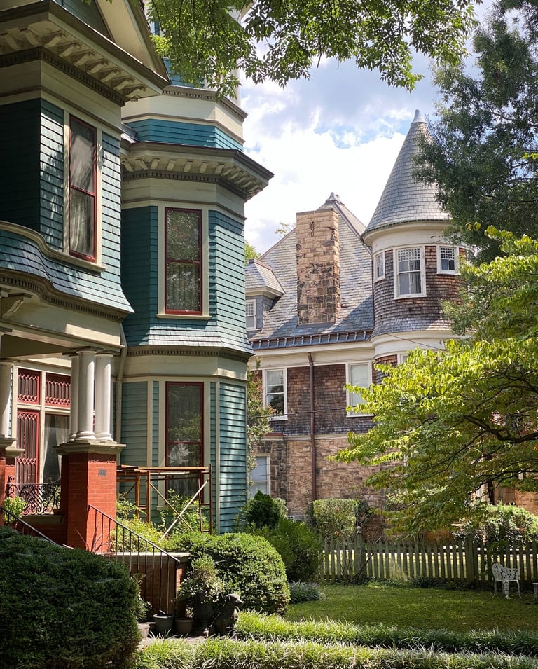 Front facade of historic houses, lynchburg va