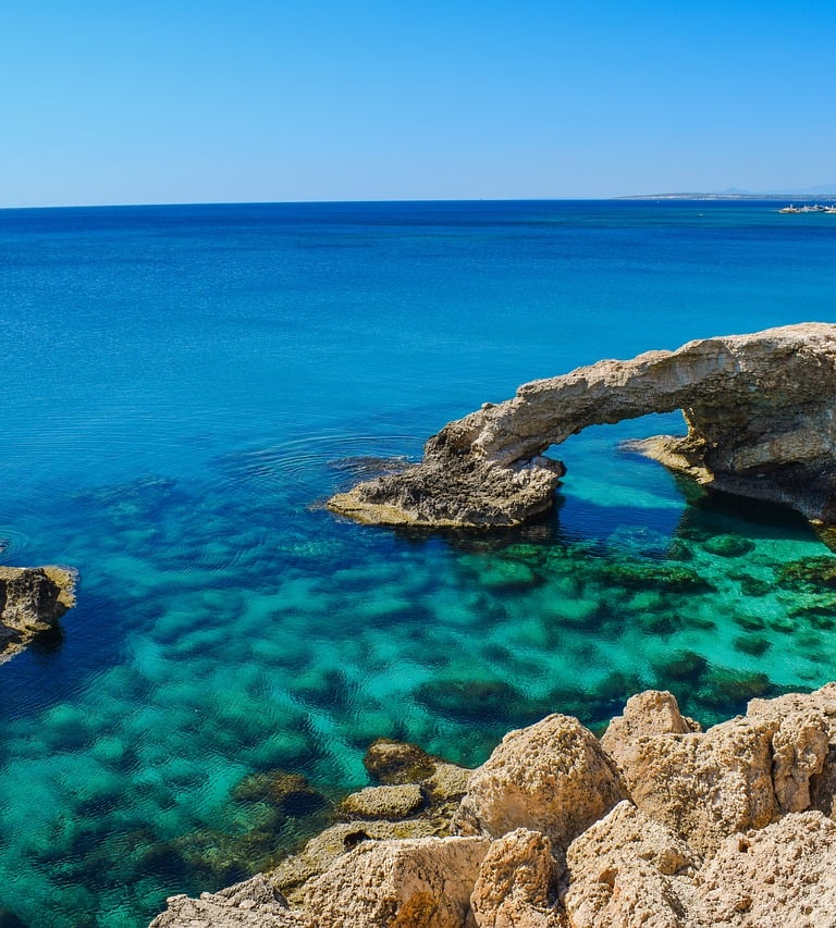 Crystal clear Mediterranean sea, used as a background to highlight what is included in the tour. 