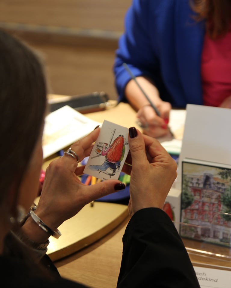 Live-zeichnen buchen Schnellportrait für Firmenveranstaltungen, Fashion und Beauty Events Firmenfeiern zur Kundenbindung