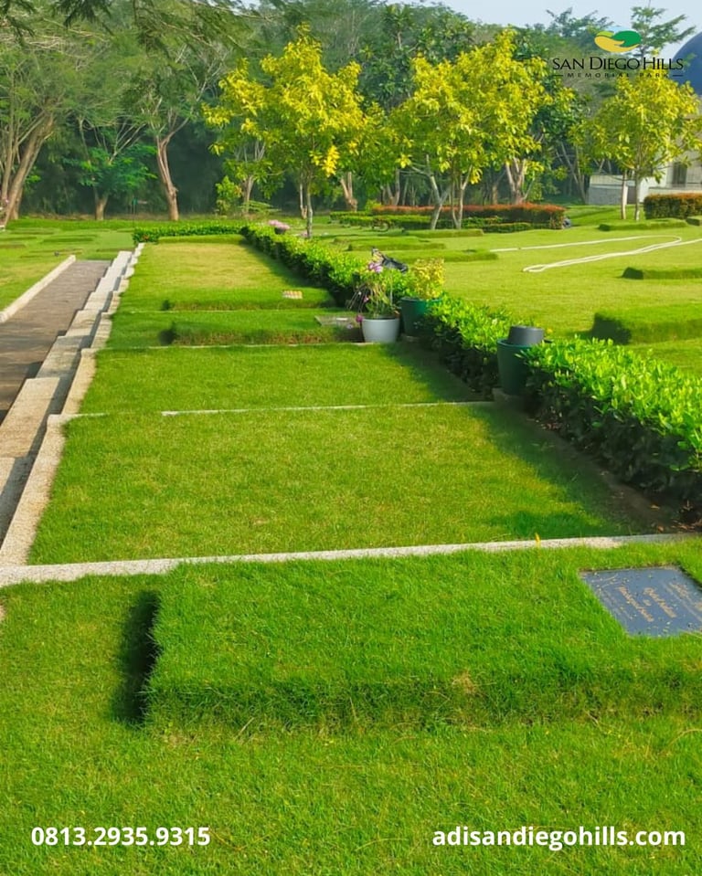 San Diego Hills Memorial Park tipe semi private