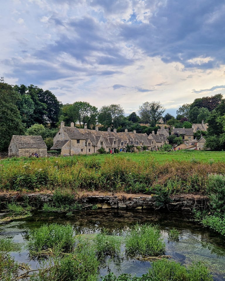 Arlington Row Bibury Cotswolds