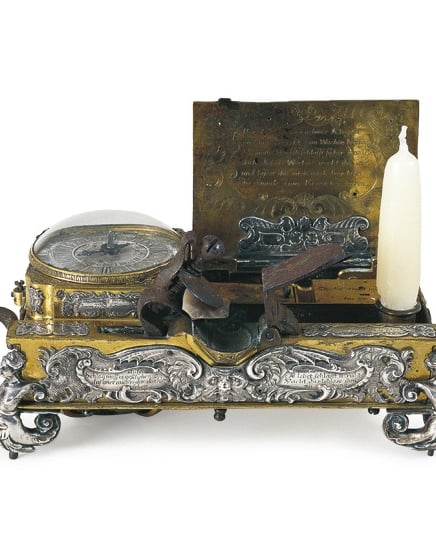 Relógio despertador de pederneira do século XVIII, Museu Medeiros e Almeida.