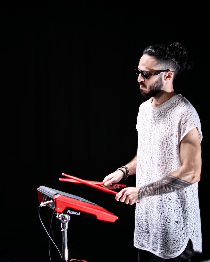 DJ Saxo y Percusión