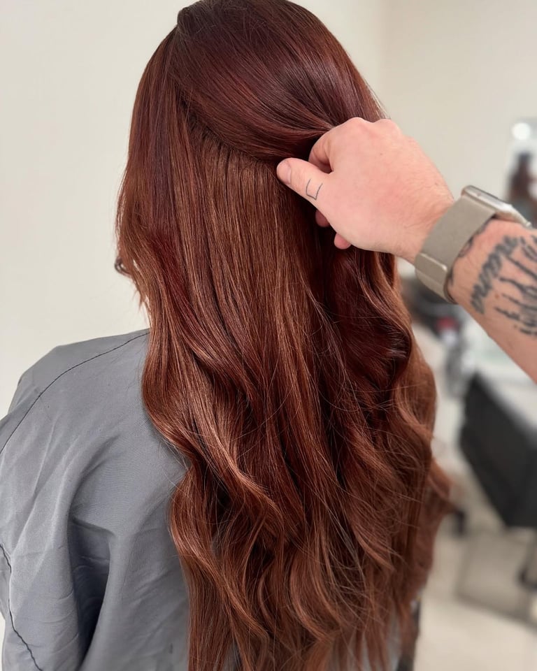 Hair lab UK training for FEMAILE HAIR EXTENSIONS