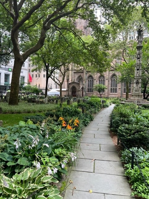 Graves of the New York elite on Wall Street