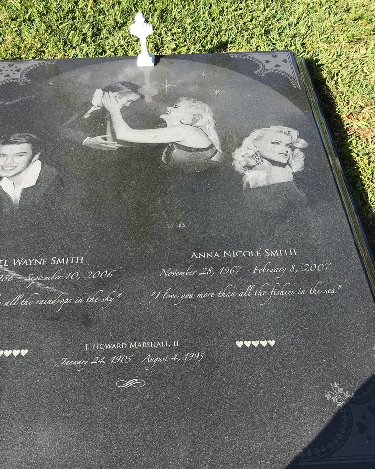 Anna Nicole Smith's Bahamian Grave