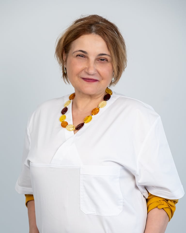 Dr Adelina Micsa Grecu medic primar dermatolog Timisoara