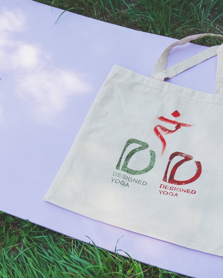 Designed Yoga Circle of Love Münich