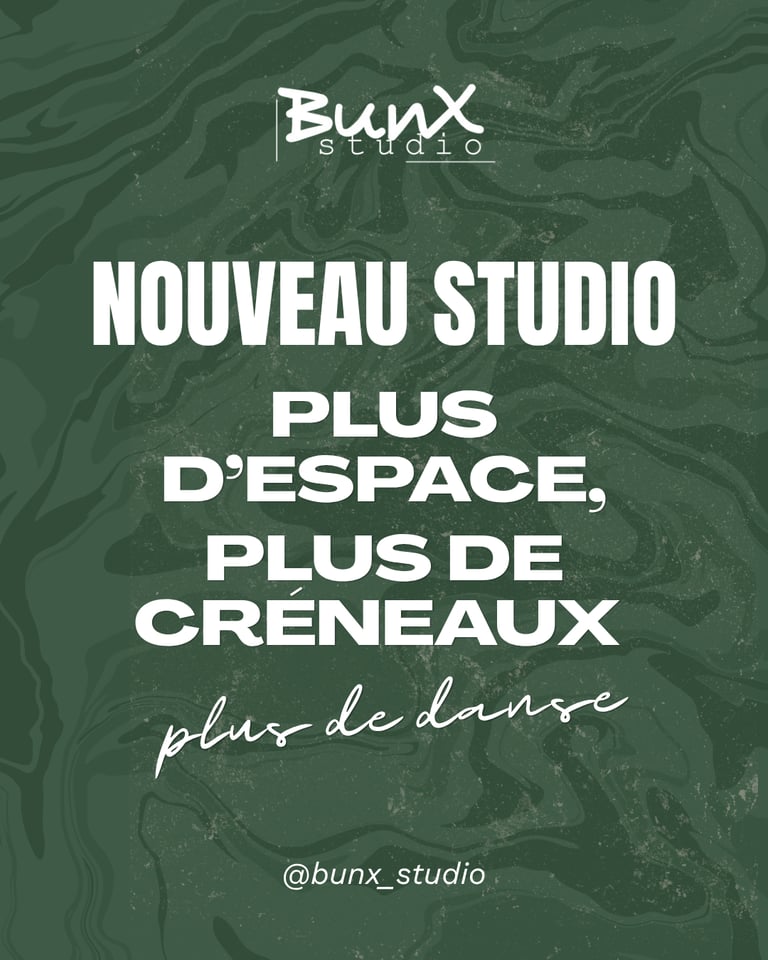Visuel promotionnel Bunx Studio sur fond vert marbré. 