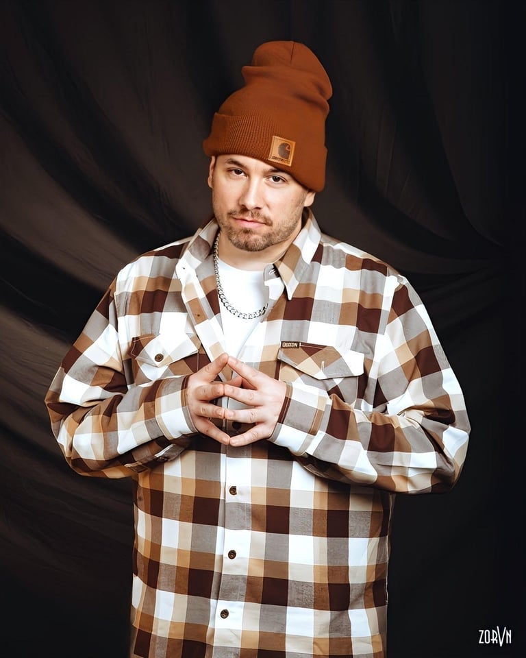 ronnie bars - zorvn photography - pittsburgh - myzteryland studios - myzteryland records