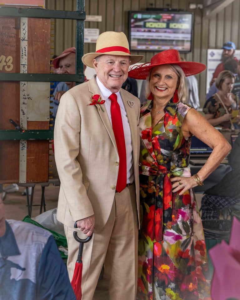 Fashionable racegoers