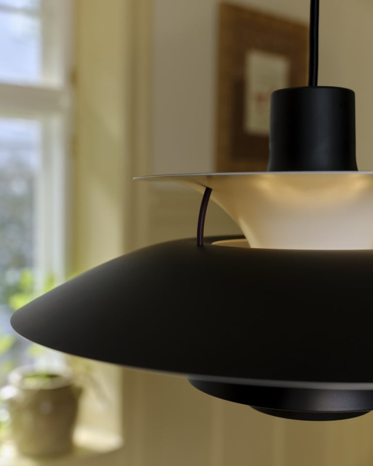 PH5 juodas šviestuvas