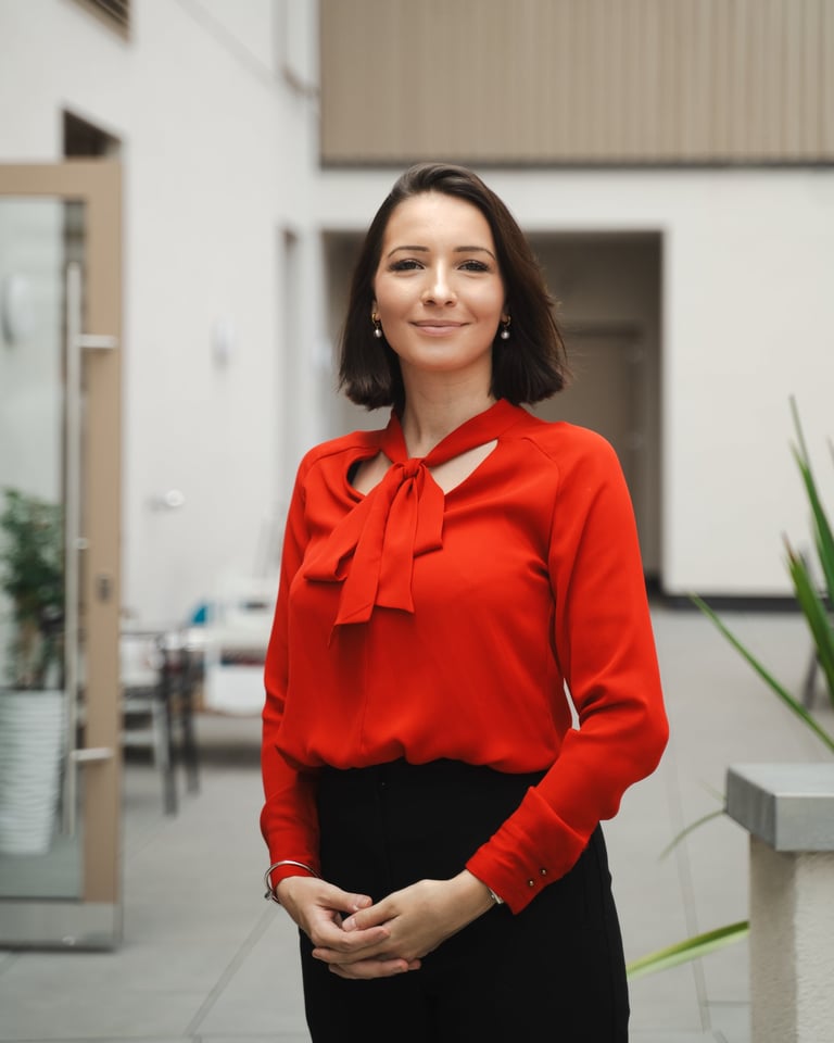 Vanessa Brester – Fachkraft für Finanzbuchhaltung bei DSM Office Passau, Ihre Unterstützung für ordnungsgemäße Buchführung